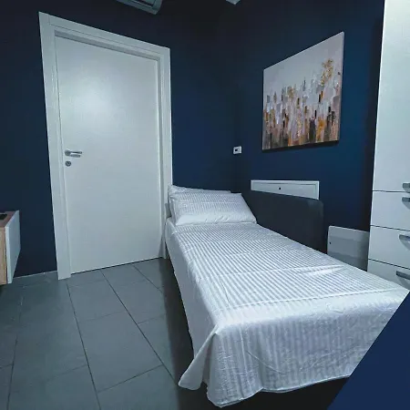 Apartment Mickey House - Casa In Centro Vicino All'autodromo